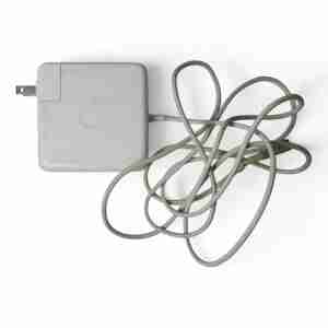 Genuine Apple 85W MagSafe Power Adapter for 15- and 17-inch MacBook Pro A1343